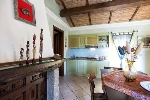 Stazzu Martina Tatil Evi Trinità dʼAgultu